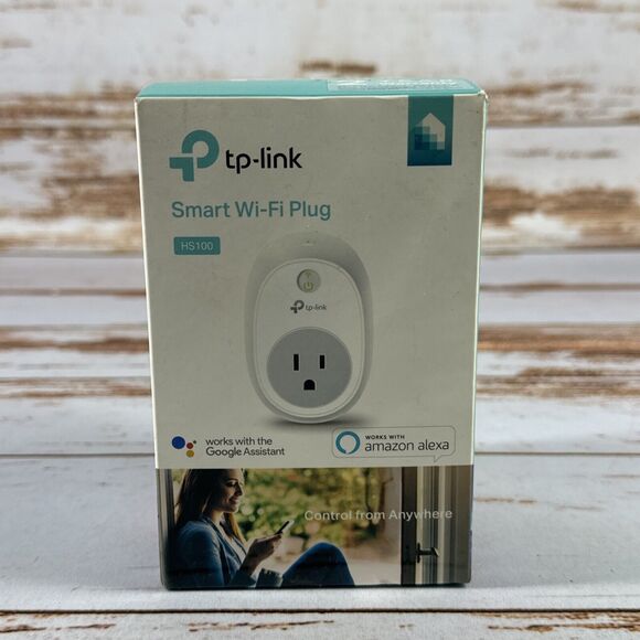 TP-Link HS100 Wi-Fi Smart Plug Kit NEW SEALED Works w/ Amazon Alexa & Google - Picture 1 of 4